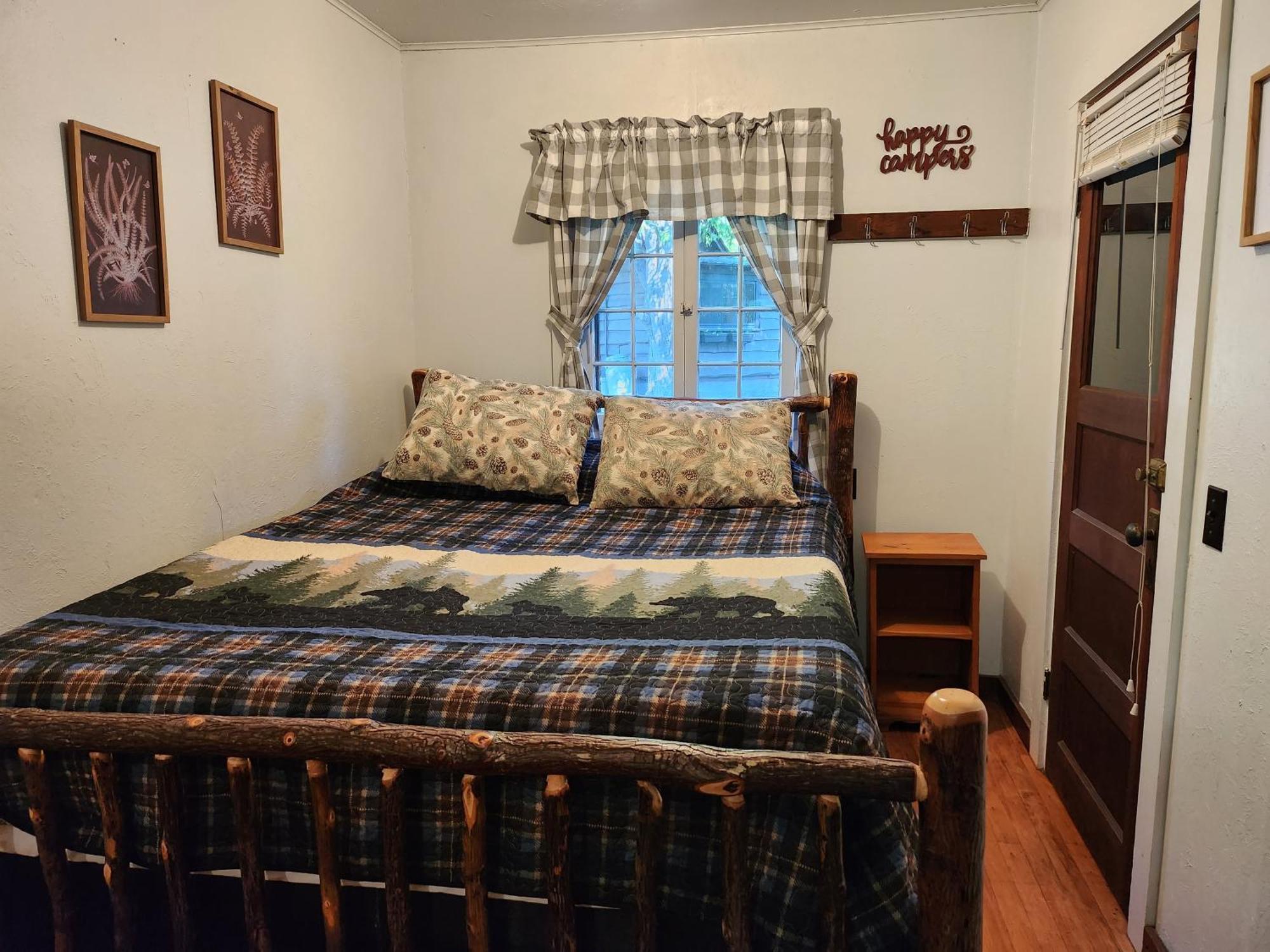 Moreno'S Adirondack Cabins سارانك ليك المظهر الخارجي الصورة
