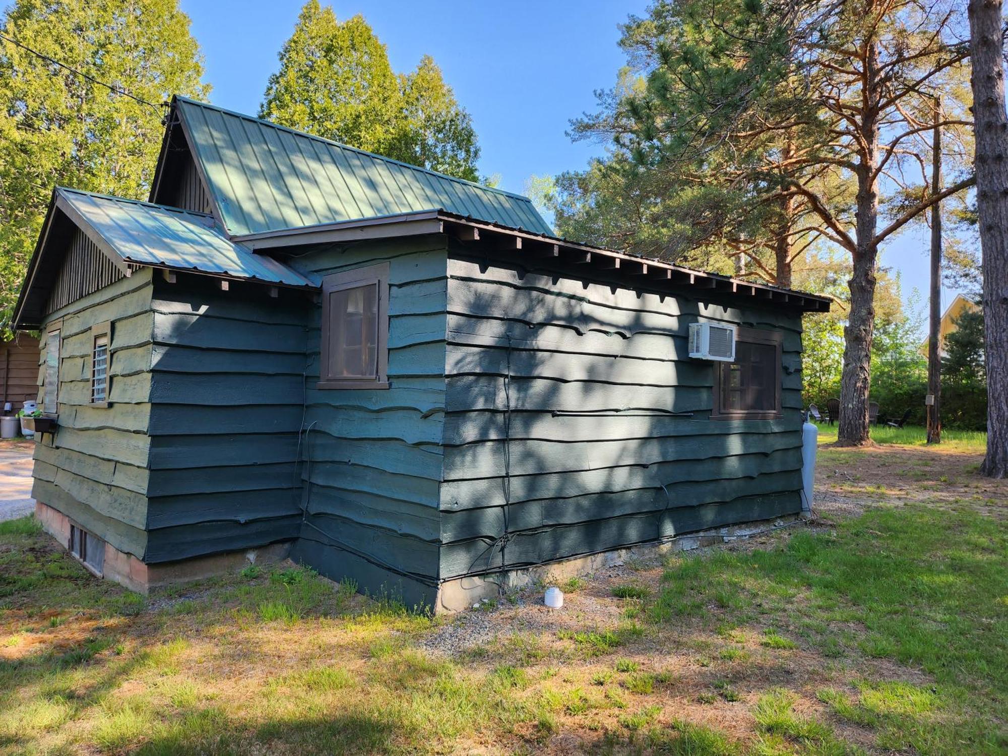 Moreno'S Adirondack Cabins سارانك ليك المظهر الخارجي الصورة