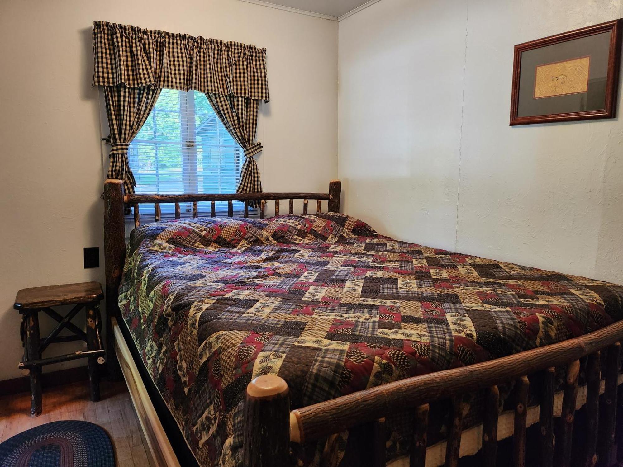 Moreno'S Adirondack Cabins سارانك ليك المظهر الخارجي الصورة