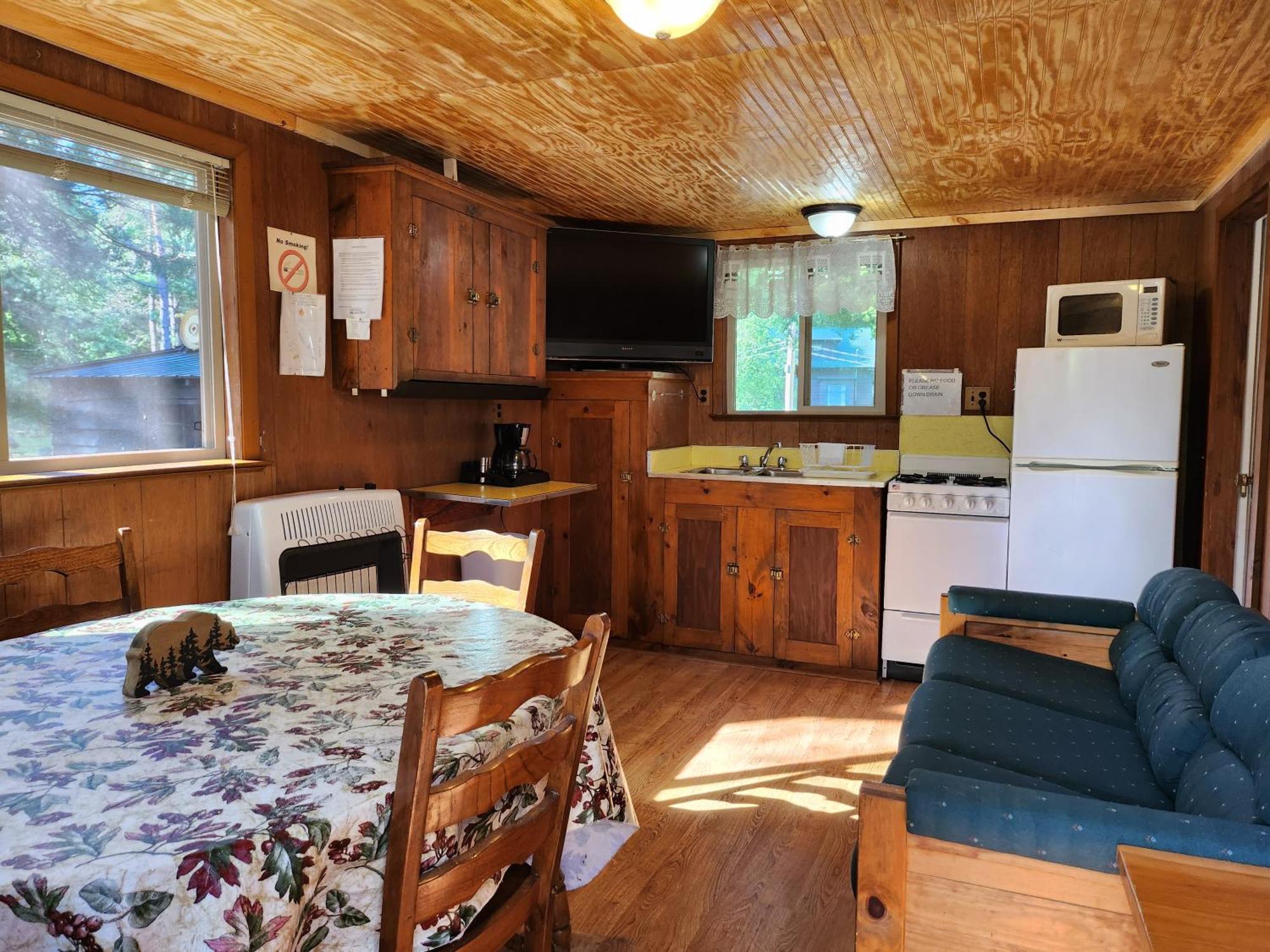Moreno'S Adirondack Cabins سارانك ليك المظهر الخارجي الصورة