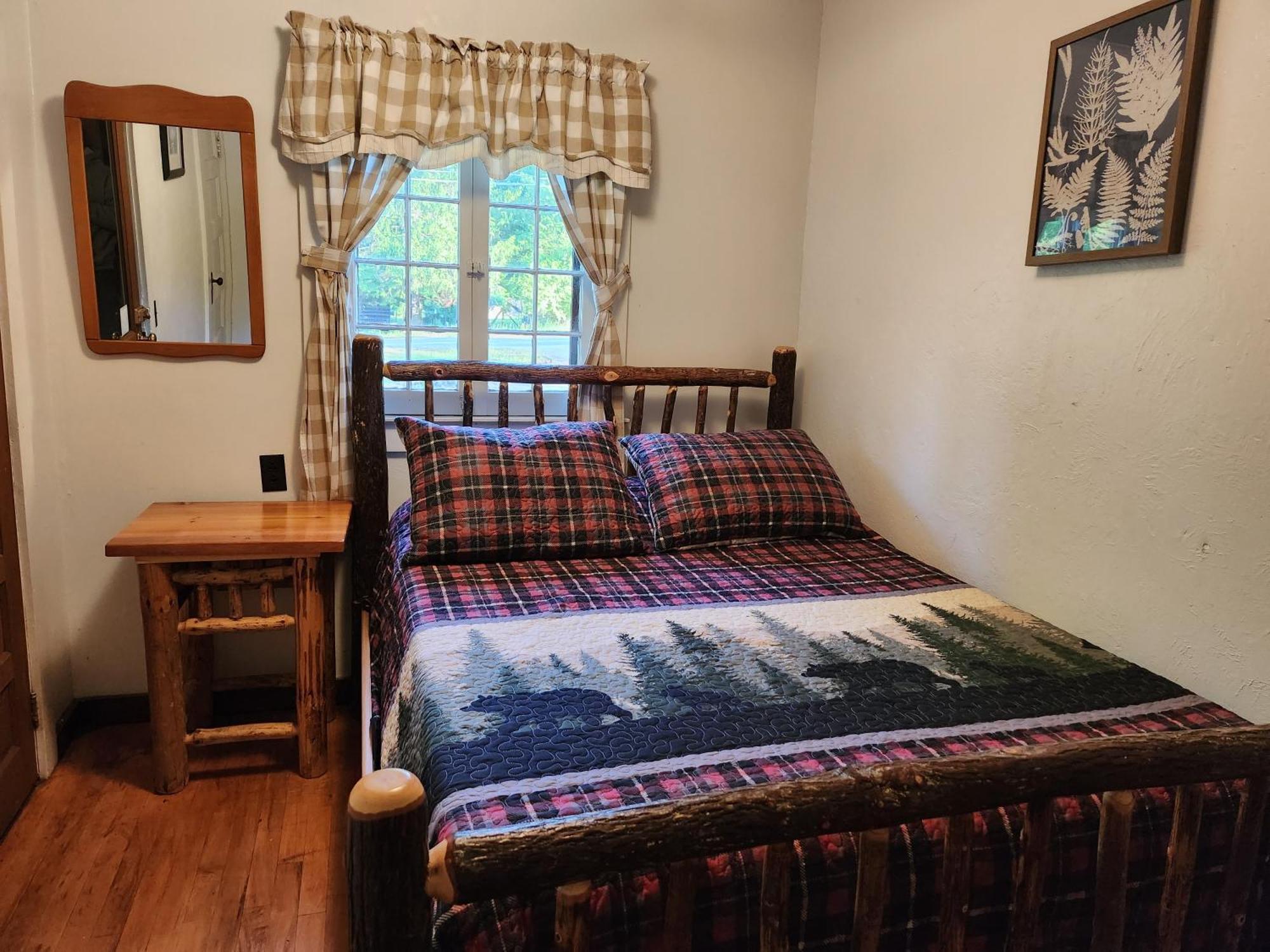 Moreno'S Adirondack Cabins سارانك ليك المظهر الخارجي الصورة