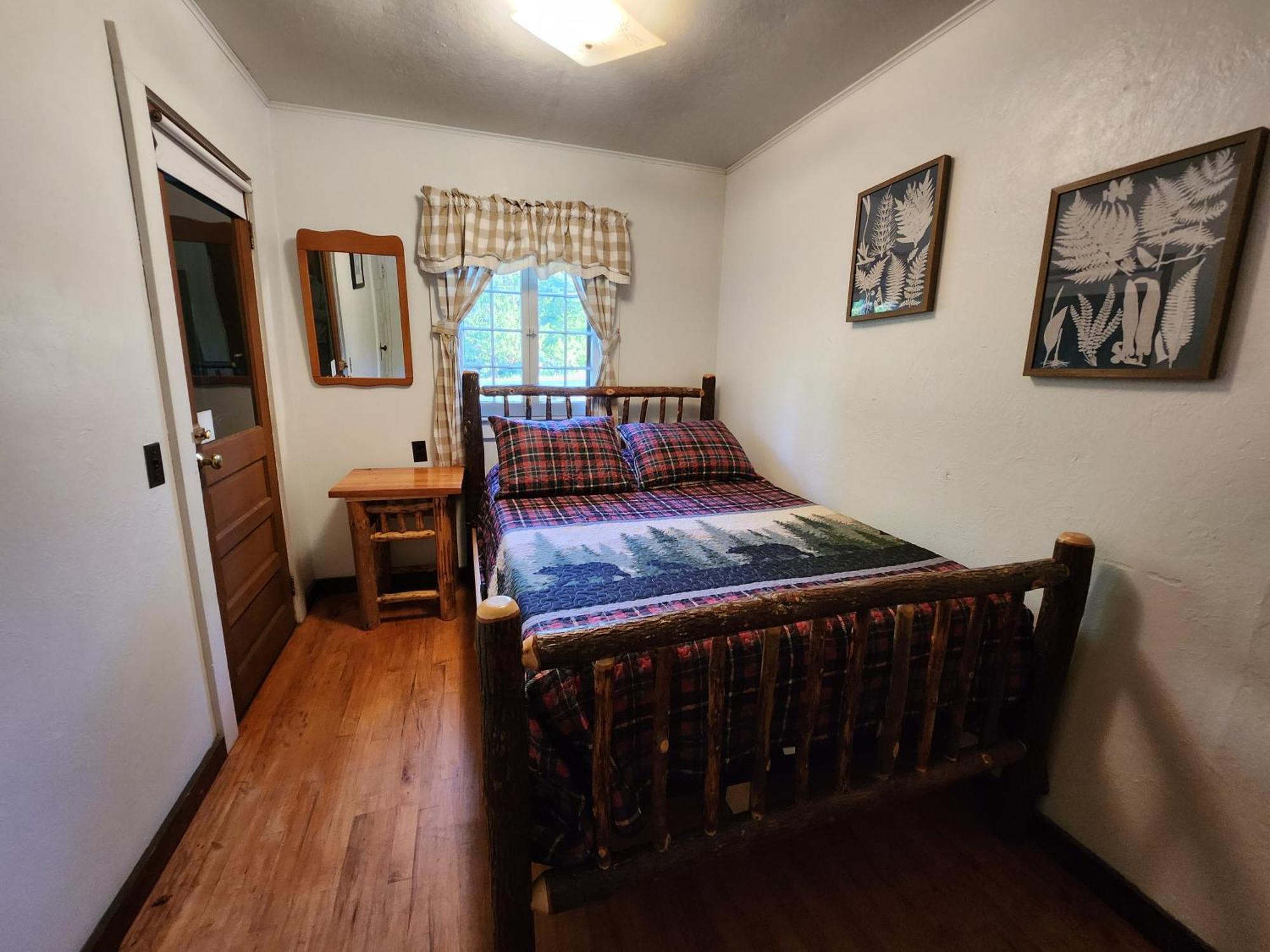 Moreno'S Adirondack Cabins سارانك ليك المظهر الخارجي الصورة
