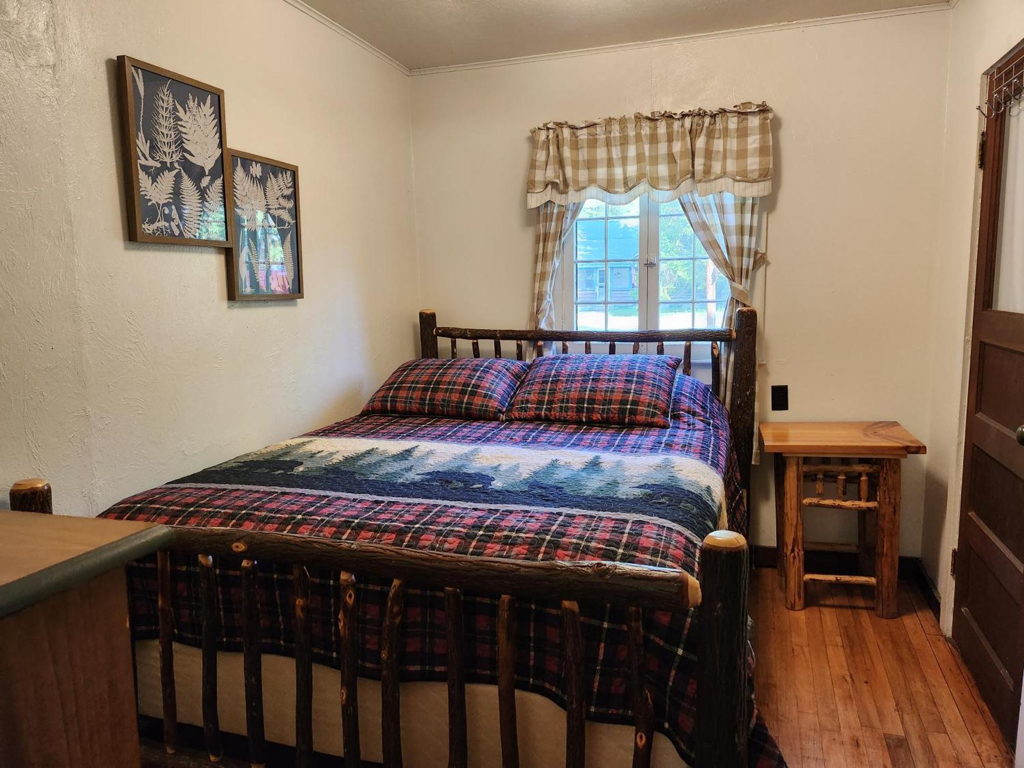 Moreno'S Adirondack Cabins سارانك ليك المظهر الخارجي الصورة